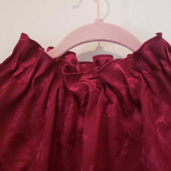 LG Ann Taylor Factory Red Sleeveless Ruffled Neck Dressy Top - Picture 2 of 5